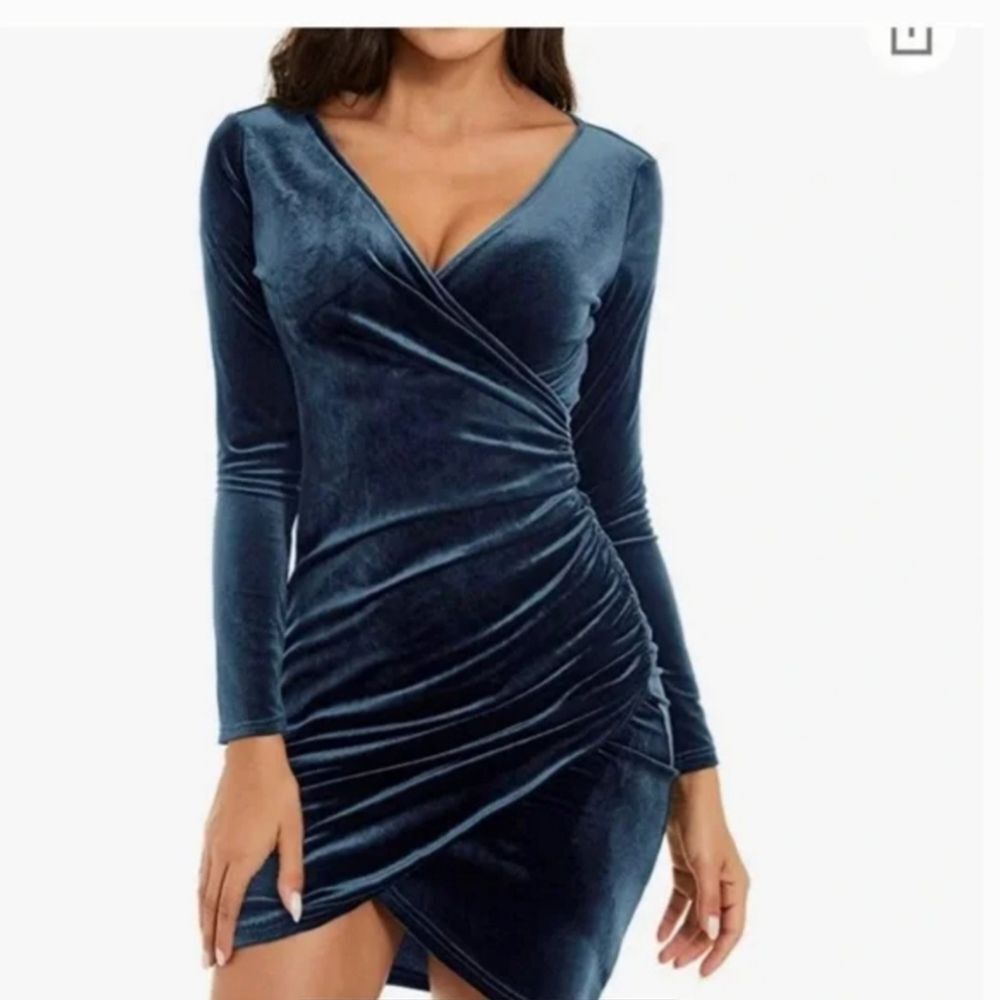Women's Y2k Velvet Ruched Guberry Dress Blue Size Small Long SLeeve Stretch